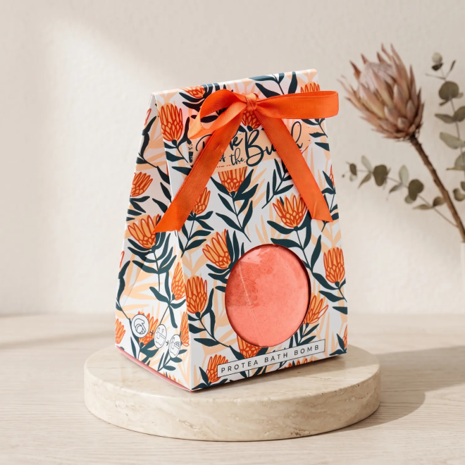 Bomba da bagno frizzante al profumo di Protea in confezione regalo Collezione Fiori