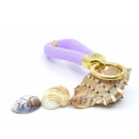 Elegant nautical-style keyrings – Discover them on Gecodart