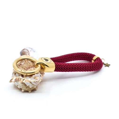 Red Gold - Elegant Nautical-Style Keyring