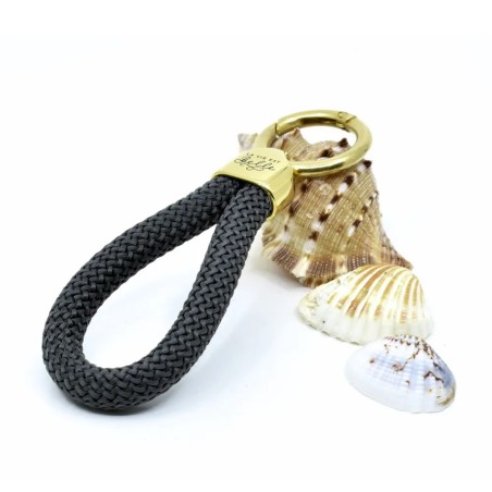 Elegant nautical-style keyrings – Discover them on Gecodart