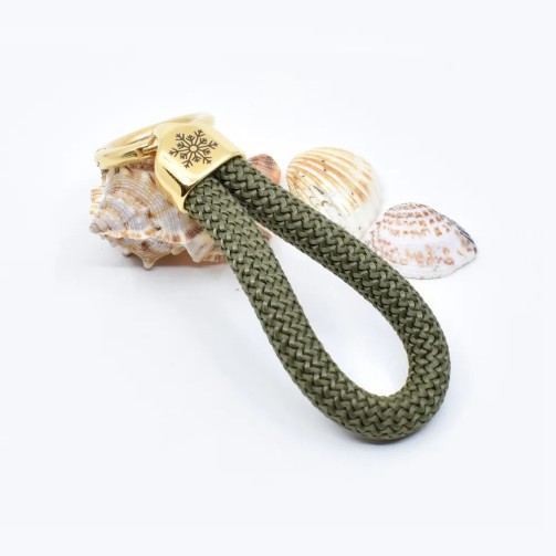 Elegant nautical-style keyrings – Discover them on Gecodart