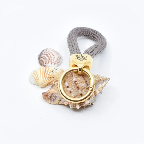 Gold Brown - Elegant Nautical-Style Keyring