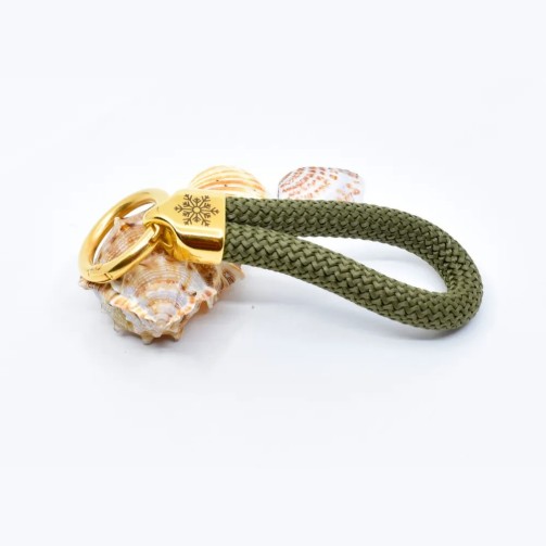 Grüngold – Eleganter Schlüsselanhänger im maritimen Stil