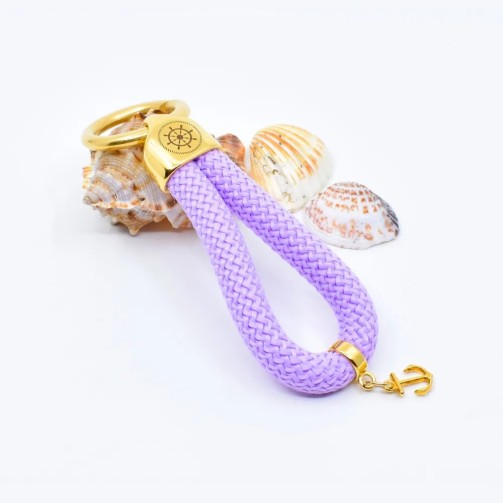 Elegant nautical-style keyrings – Discover them on Gecodart