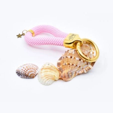 Elegant nautical-style keyrings – Discover them on Gecodart