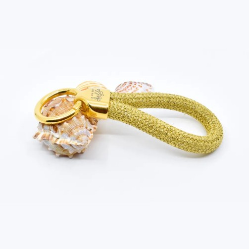 Gold – Eleganter Schlüsselanhänger im maritimen Stil