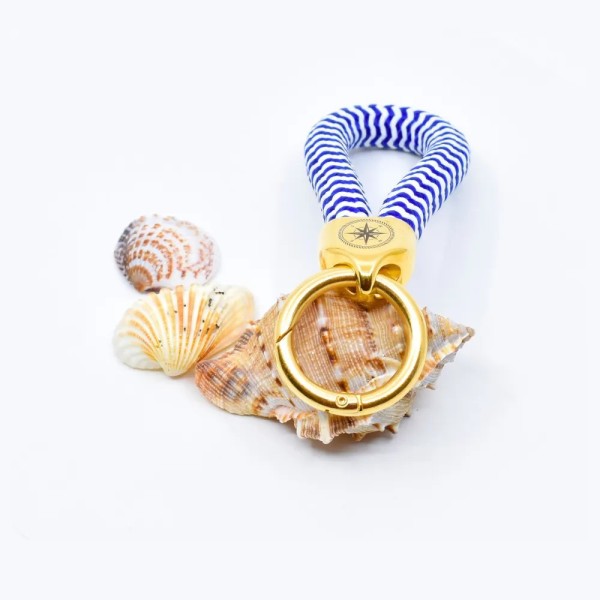 Blau und Weiß – Eleganter Schlüsselanhänger im maritimen Stil