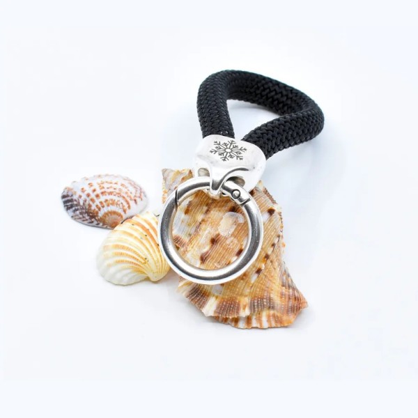 Schwarz – Maritimer Schlüsselanhänger in Silber