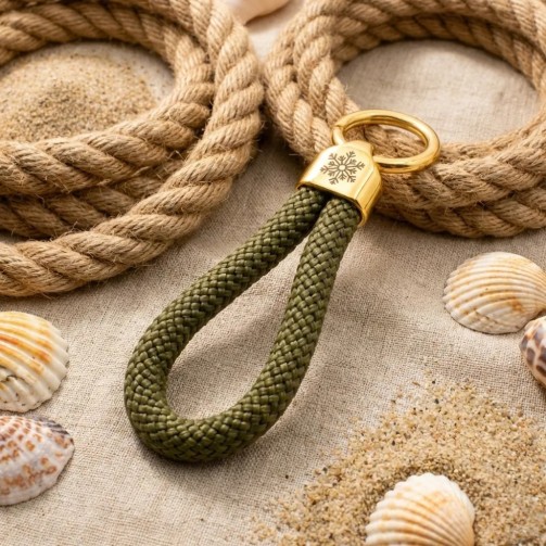 Elegant nautical-style keyrings – Discover them on Gecodart