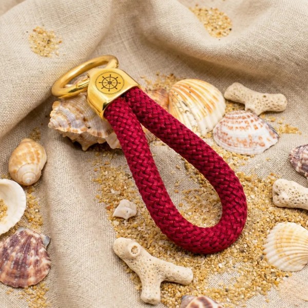 Elegant nautical-style keyrings – Discover them on Gecodart
